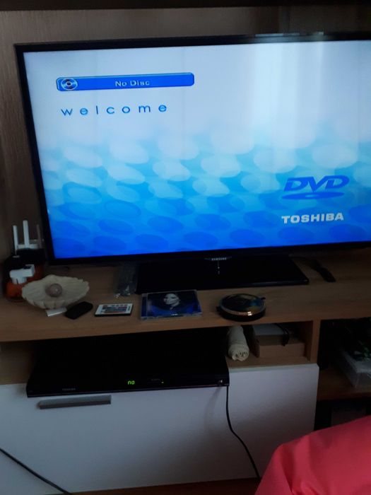 DVD плеєр. Toshiba SD-480EKB.