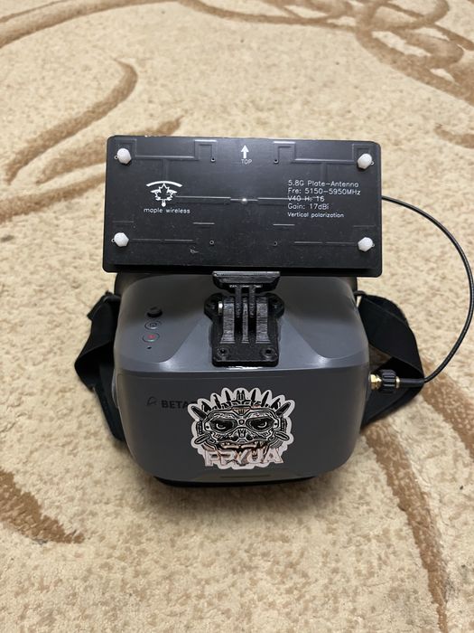 FPV шолом BetaFPV VR04