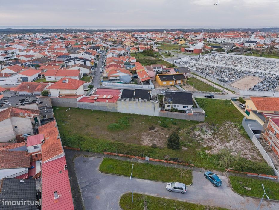 Terreno para Construção em Vieira de Leiria – Oportunidade a Dois Pass