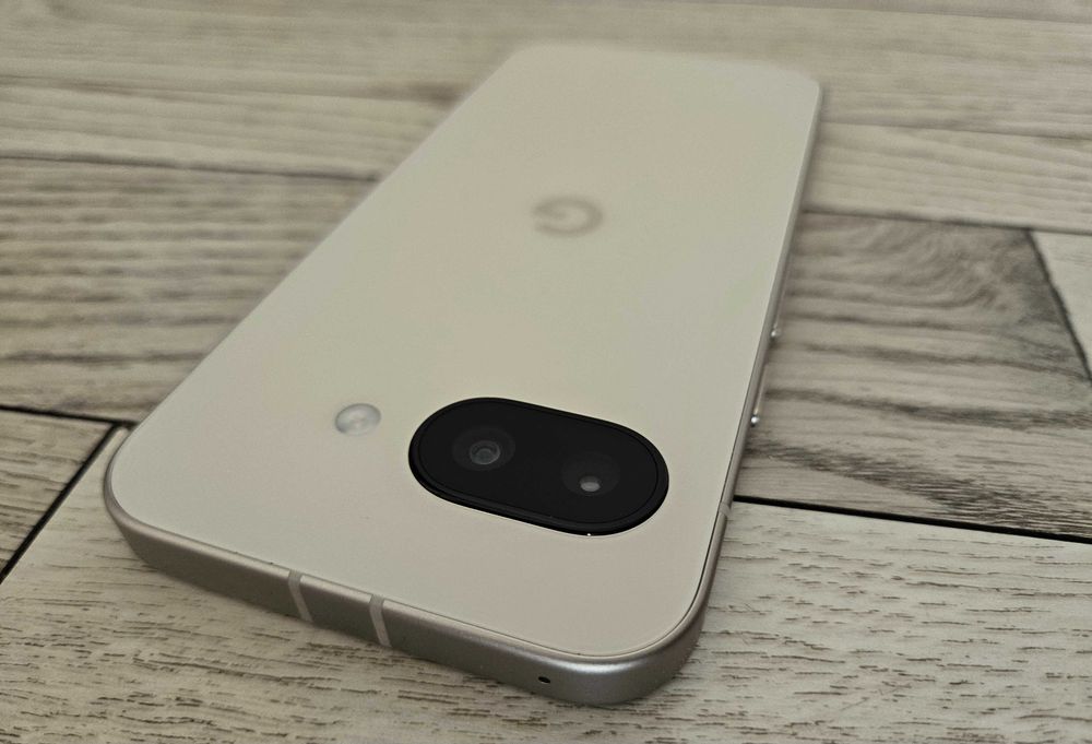 Google Pixel 9a.