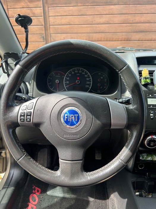 Fiat Sedici 1.9  crossover