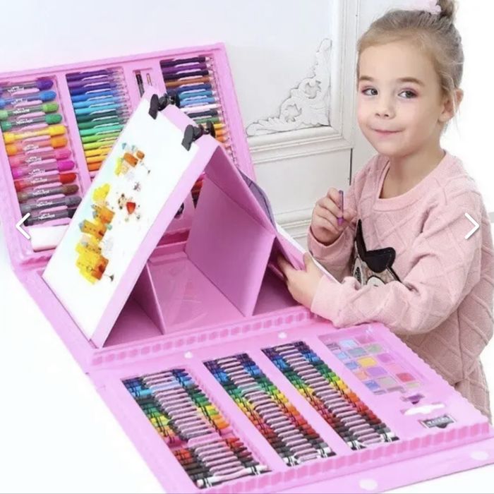 Рожевий Набір для малювання у валізі з мольбертом 208 предметів