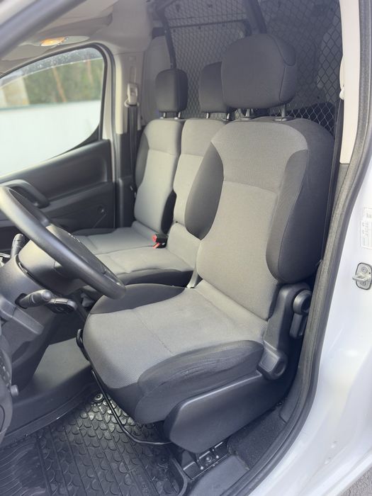 Peugeot Partner 1.6 HDi 3 Lugares Nacional 100cv