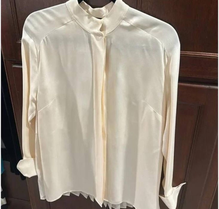 Шовкова плісирована блуза By Malene Birger (100% Silk), р. 38 (L-XL)