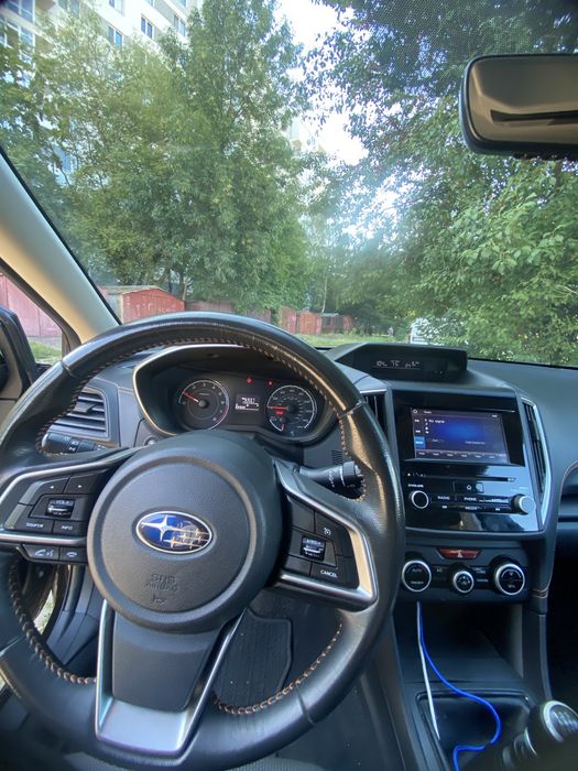 Авто субару крострек