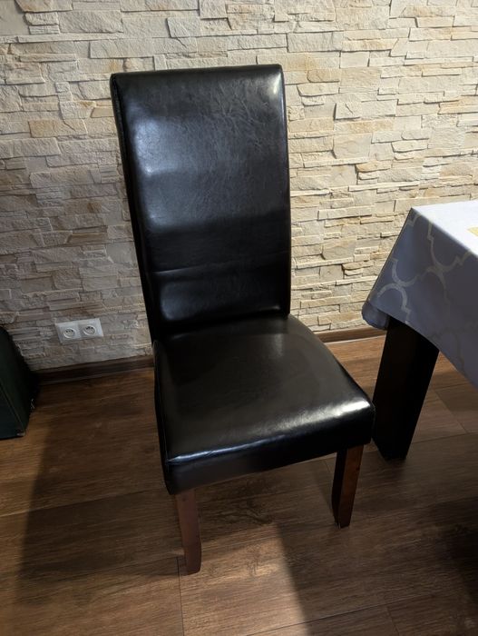 Krzesła BAKKELY ciemnobrązowy JYSK