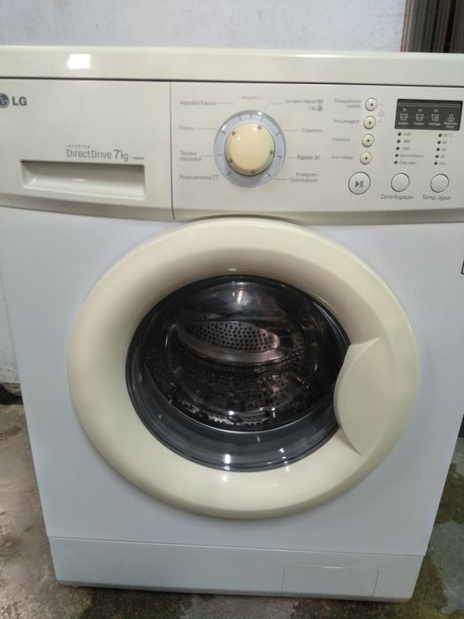 Máquina de lavar roupa LG 7kg