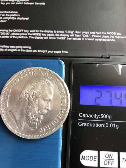 Продається срібна монета