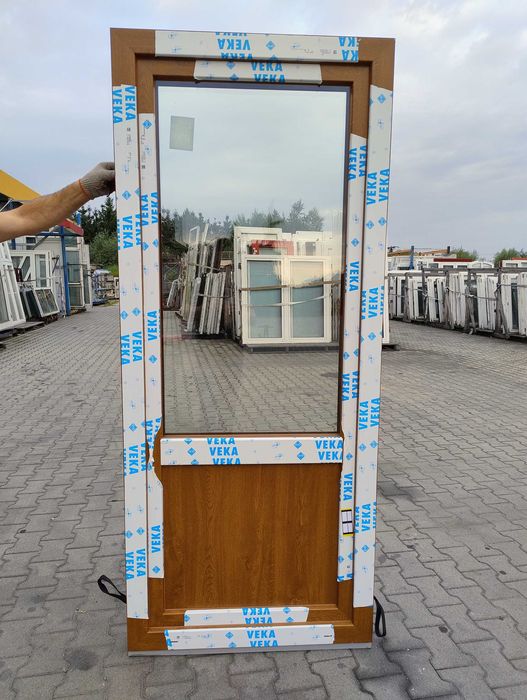 Drzwi balkonowe 86x201,5 Złoty dąb RU