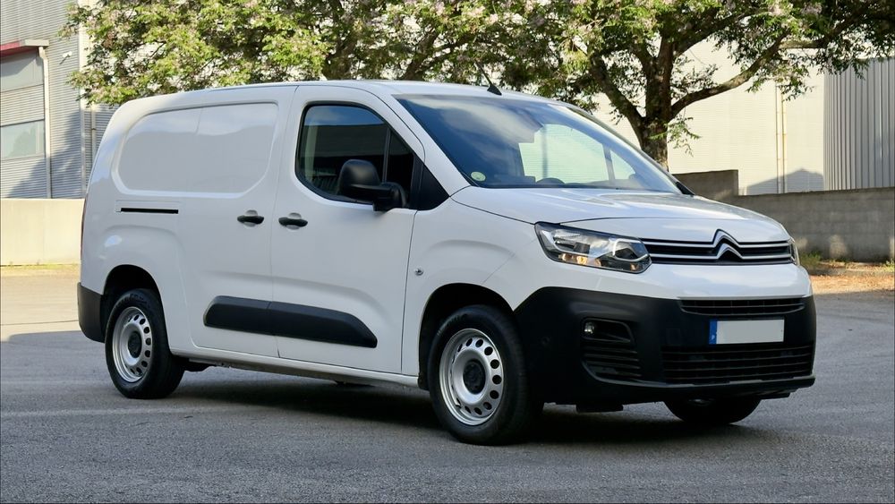 Citroen Berlingo L2 XL longa 1.5 HDI 100cv C/IVA