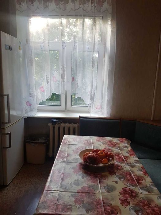 Оренда кімнати для дівчини. Стрийська