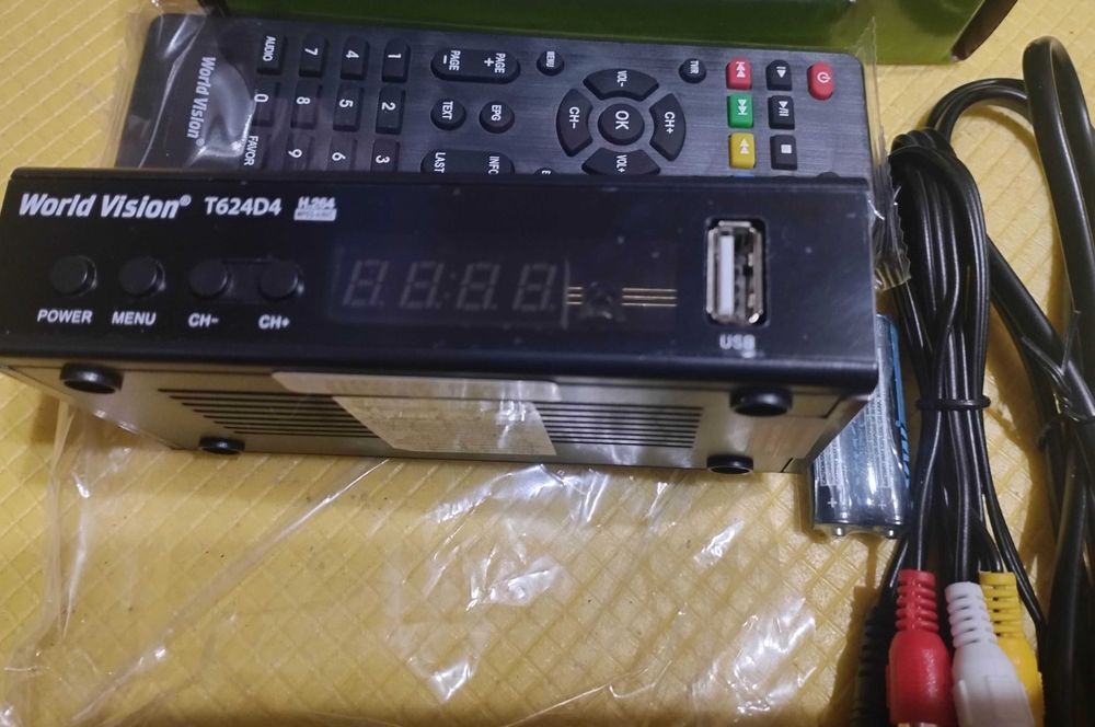Т2 тюнер World Vision T624D4 у металевому корпусі