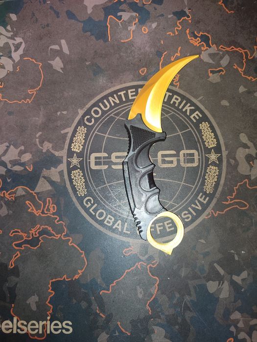 Karambit Dourado CS  – Faca Curva Colecionável / Decorativa