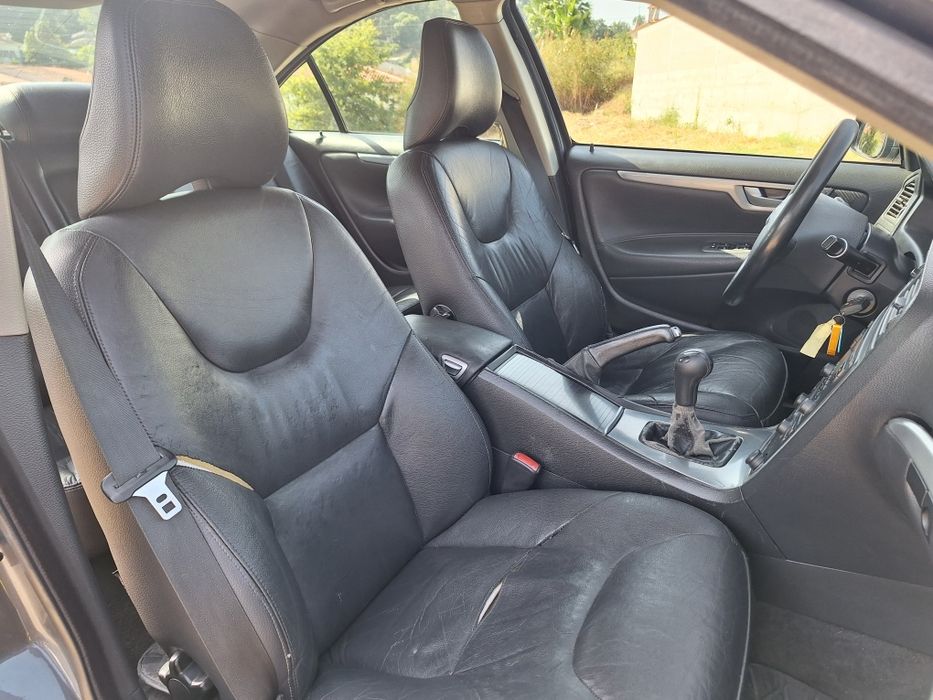 Volvo S60 2.4D 185cv  Nivel II 2006