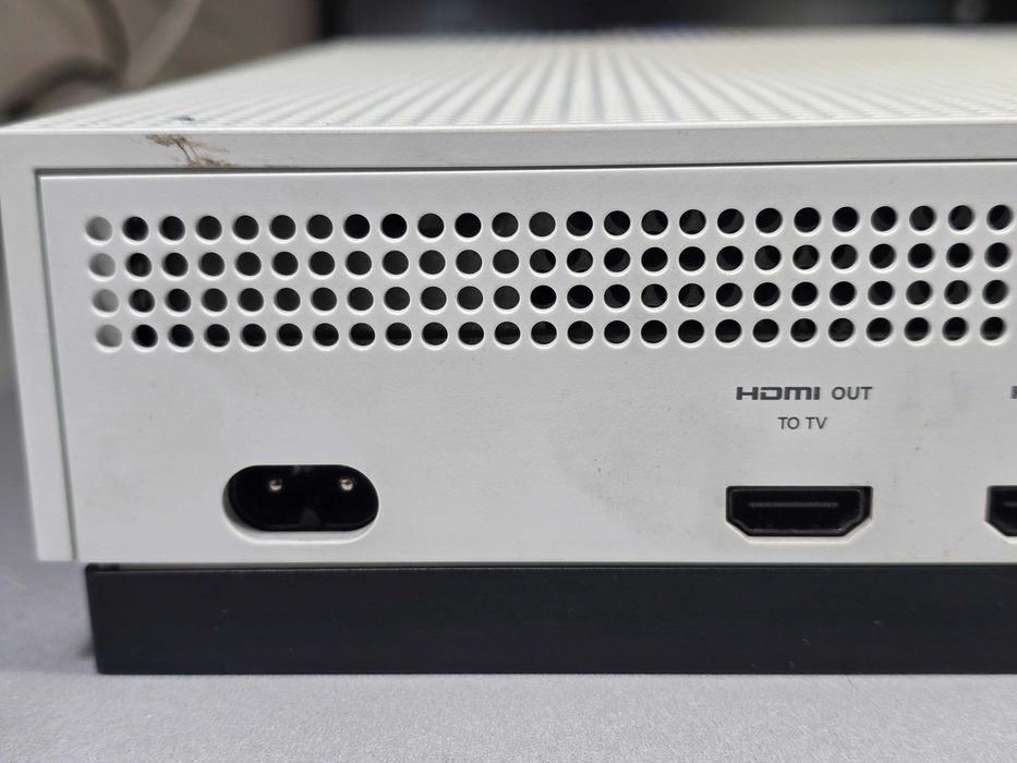 Xbox One S 500GB / Grade C / czytaj uważnie opis
