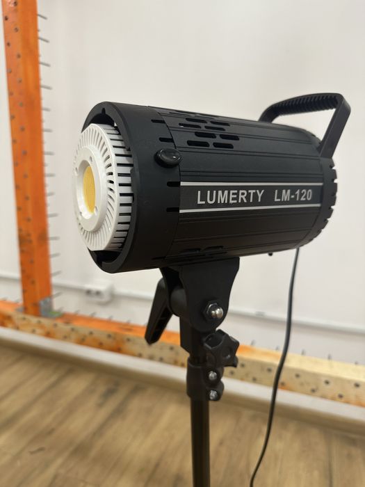 Студійне відео світло LUMERTY LM-120Вт, розпродаж