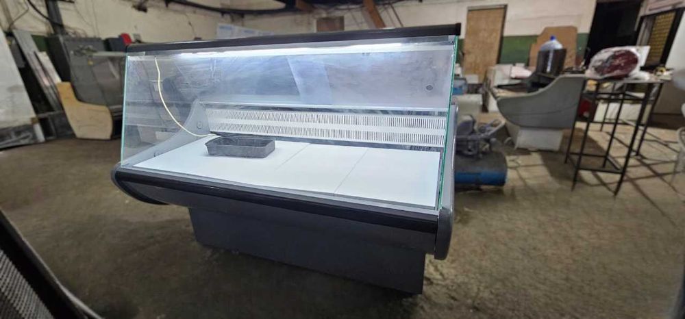 Холодильная витрина холодильна вітрина обладнання вітрини технохолод