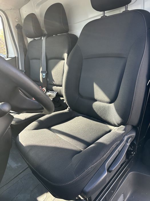 Продам Renault traffic 2019 1.6