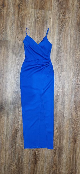 Sukienka xs chabrowa maxi z rozcięciem na szelkach obcisła niebieska