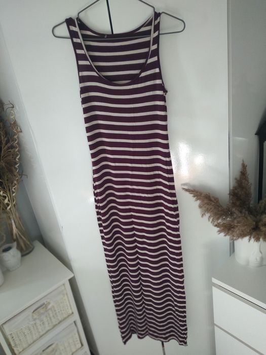 Długa sukienka w paski  m