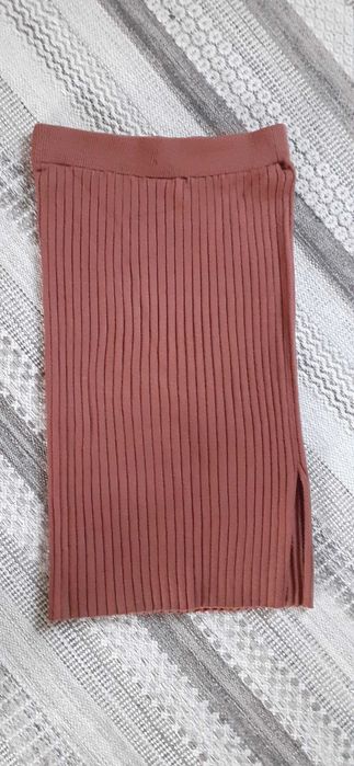 Ciepła ruda spódnica L