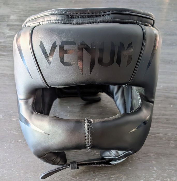 Capacete Venum Elite — nunca usado em treino