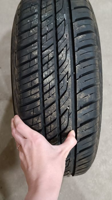 Скат для авто в гарному стані