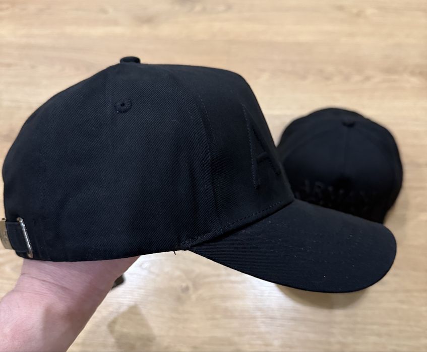 Кепка Armani Розпродаж