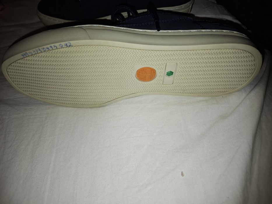 Vendo tenis da Timberland  novos azuis pele 42