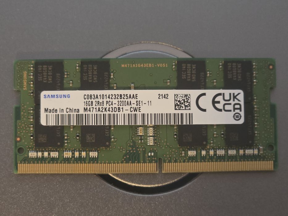 Memória RAM Samsung 16GB DDR4 - 3200AA - M471A2K43DB1-CWE