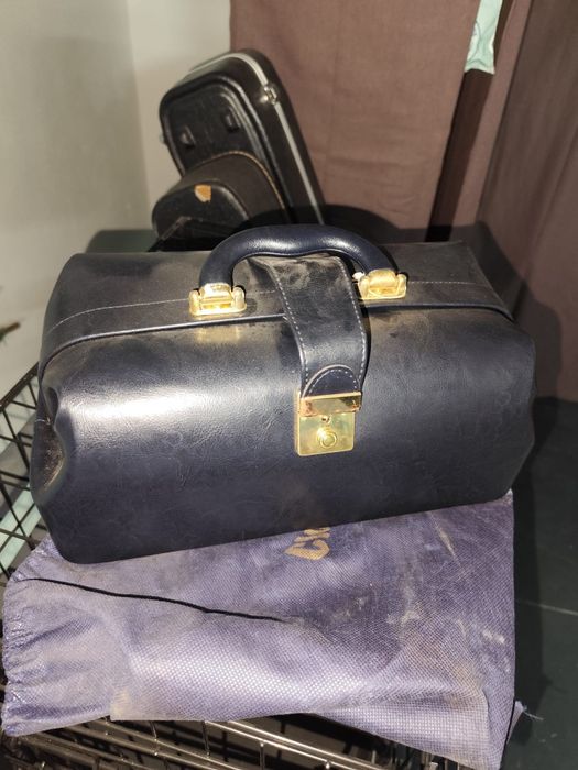 Maleta antiga de médico em couro – vintage com chave”