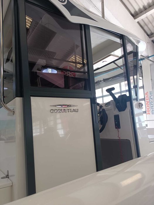OCQUETEAU OSTREA 600 PILOTHOUSE