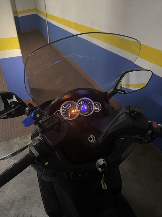 Sym 300gts de garagem