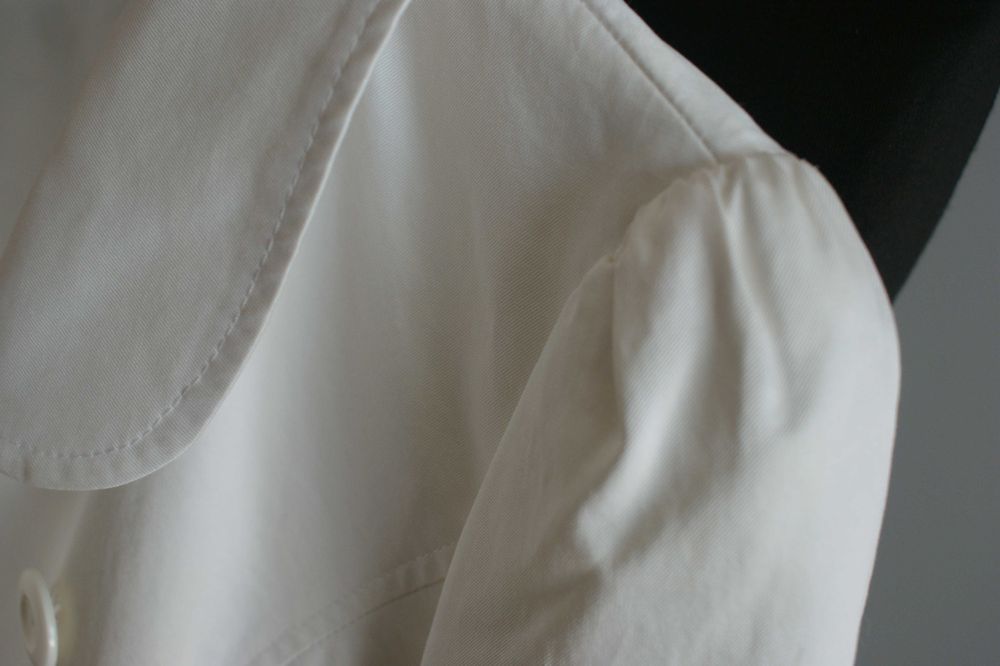 Motivi biała krótka marynarka elegancka dwurzędowa S-36 wesele ślub