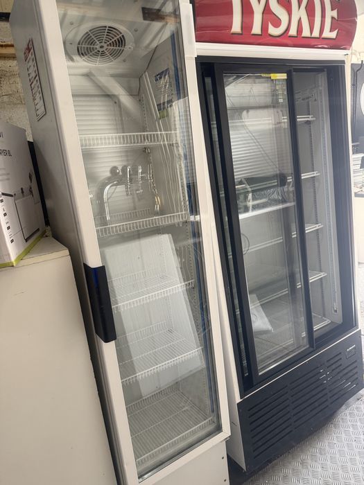 Wąska lodowka  na napoje Slim gastronomiczna