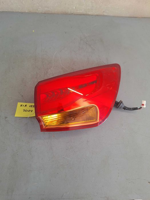 Lampa prawy tył Kombi Kia Ceed II 12-16r