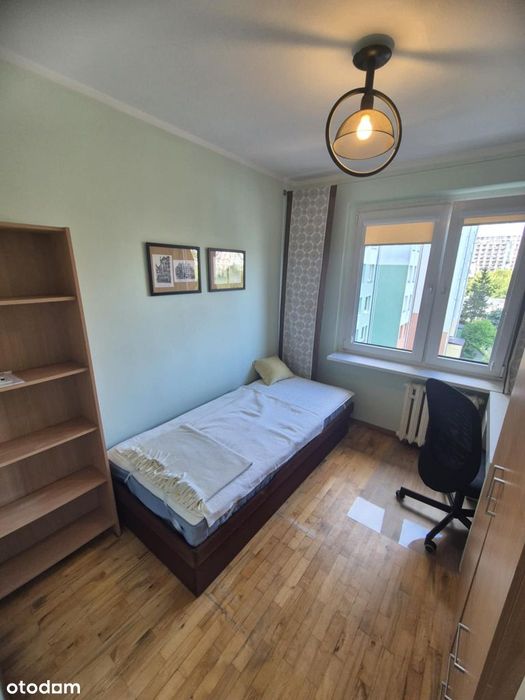 Do wynajęcia 3 pok. 52 m² ul. Armii Krajowej blok nr 2. Cena 4000 zł. - Więcej