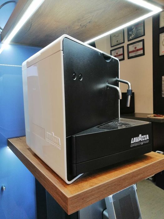 Ekspres kapsułkowy do kawy Lavazza EP 1801