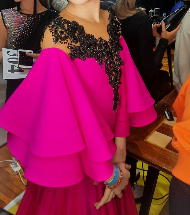 Турнирное платье стандарт