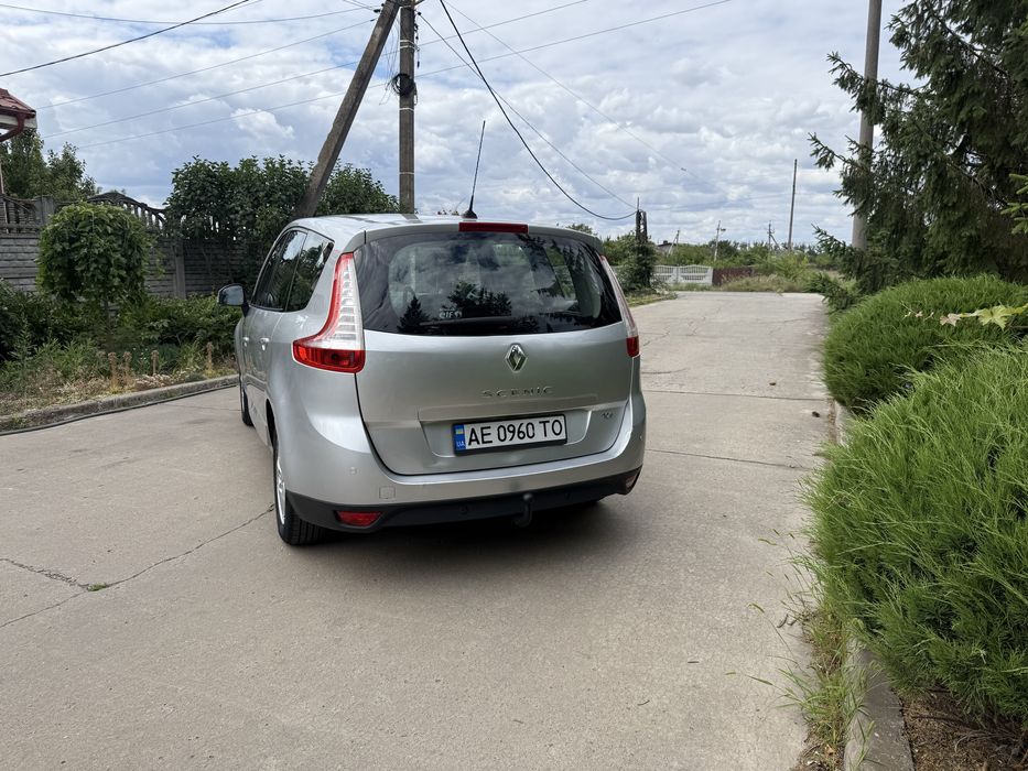 Продам Рено ГрандСценік