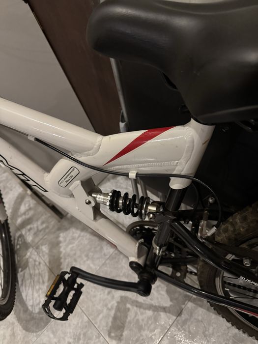 Bicicleta, em otimo estado