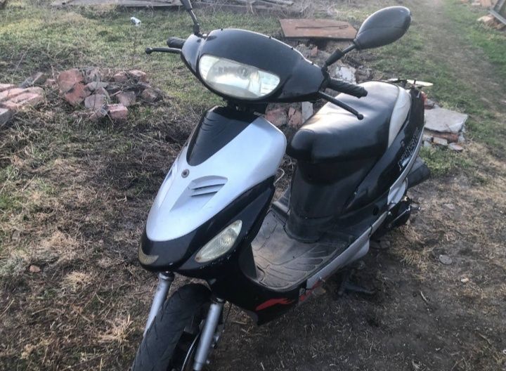 Продам або обменяю скутер