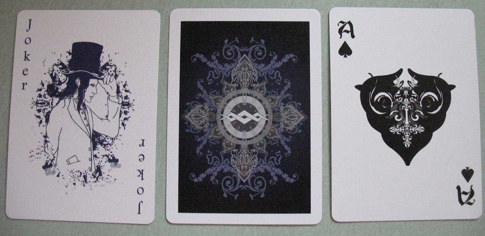Baralho de Cartas Bicycle Pyromaniac e Bicycle Bicycle Faith