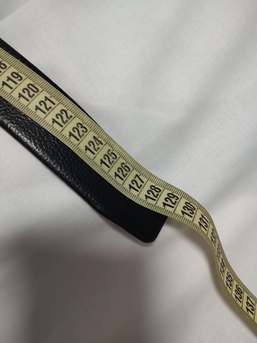 Мужской кожаный ремень универсальный