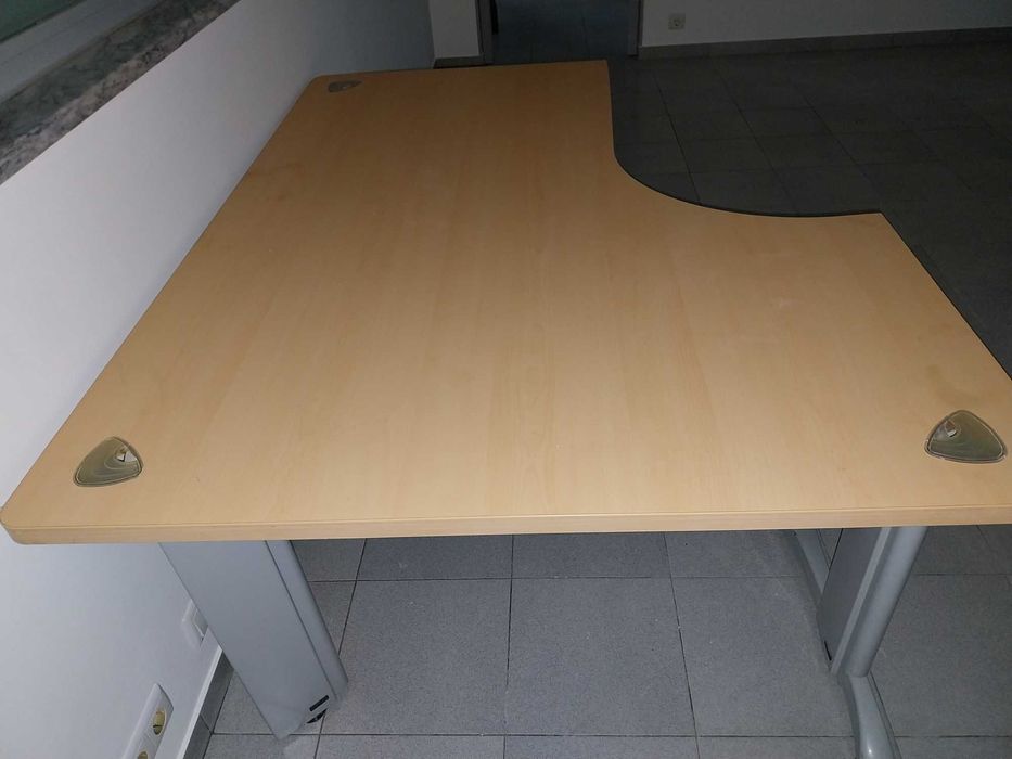 Secretària / escritório