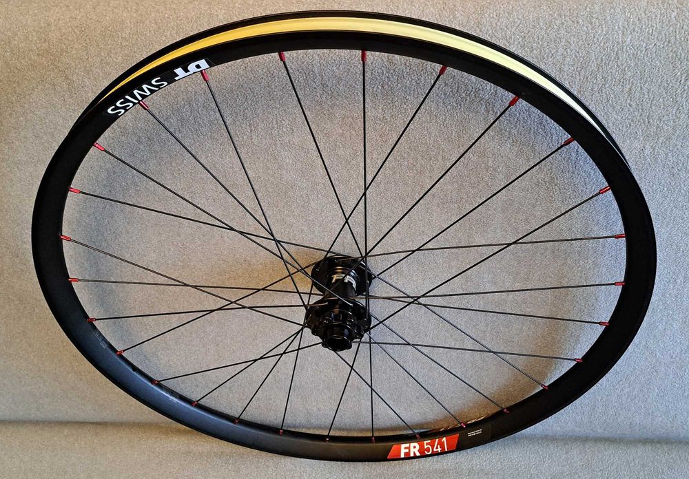 Koło DT Swiss FR451 Hope Pro 4 27,5" 20x110 Boost