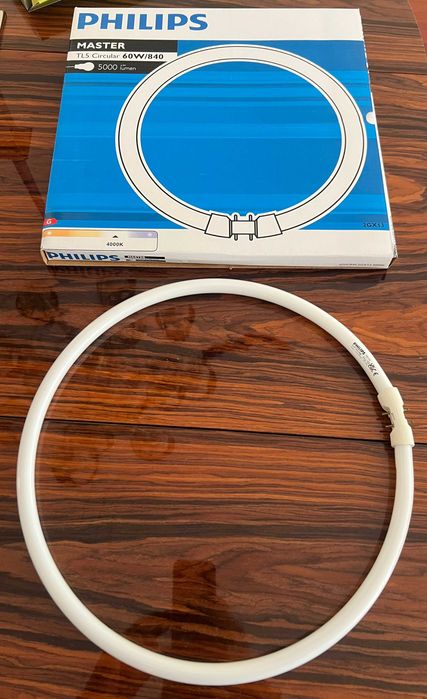 Lâmpada circular PHILIPS NOVA!!!