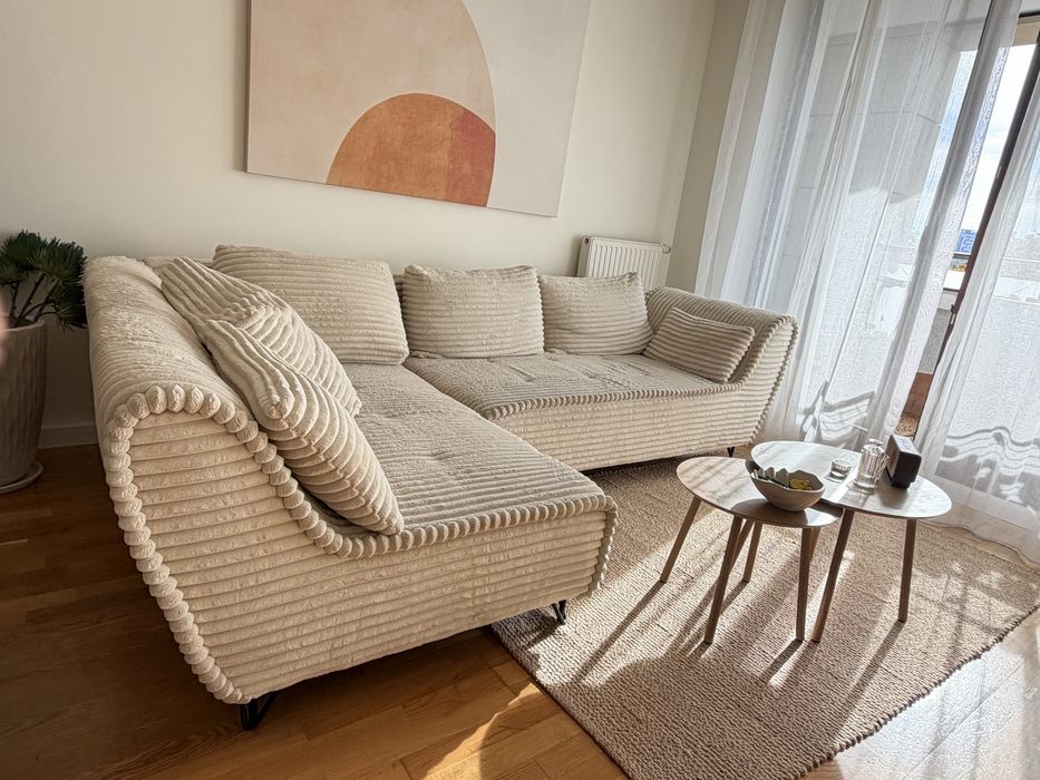 Sofa Agata COCOLI zakupiona w kwietniu 2025. Kolor beżowy.