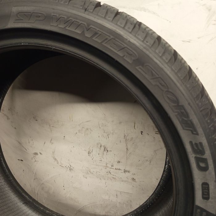 235/40R19 Dunlop WinterSport 3D