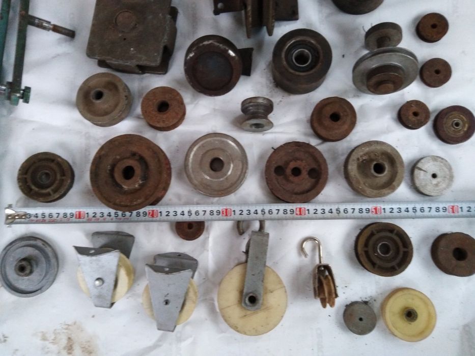 Ролик, ролики алюминиевые, металлические, пластиковые.